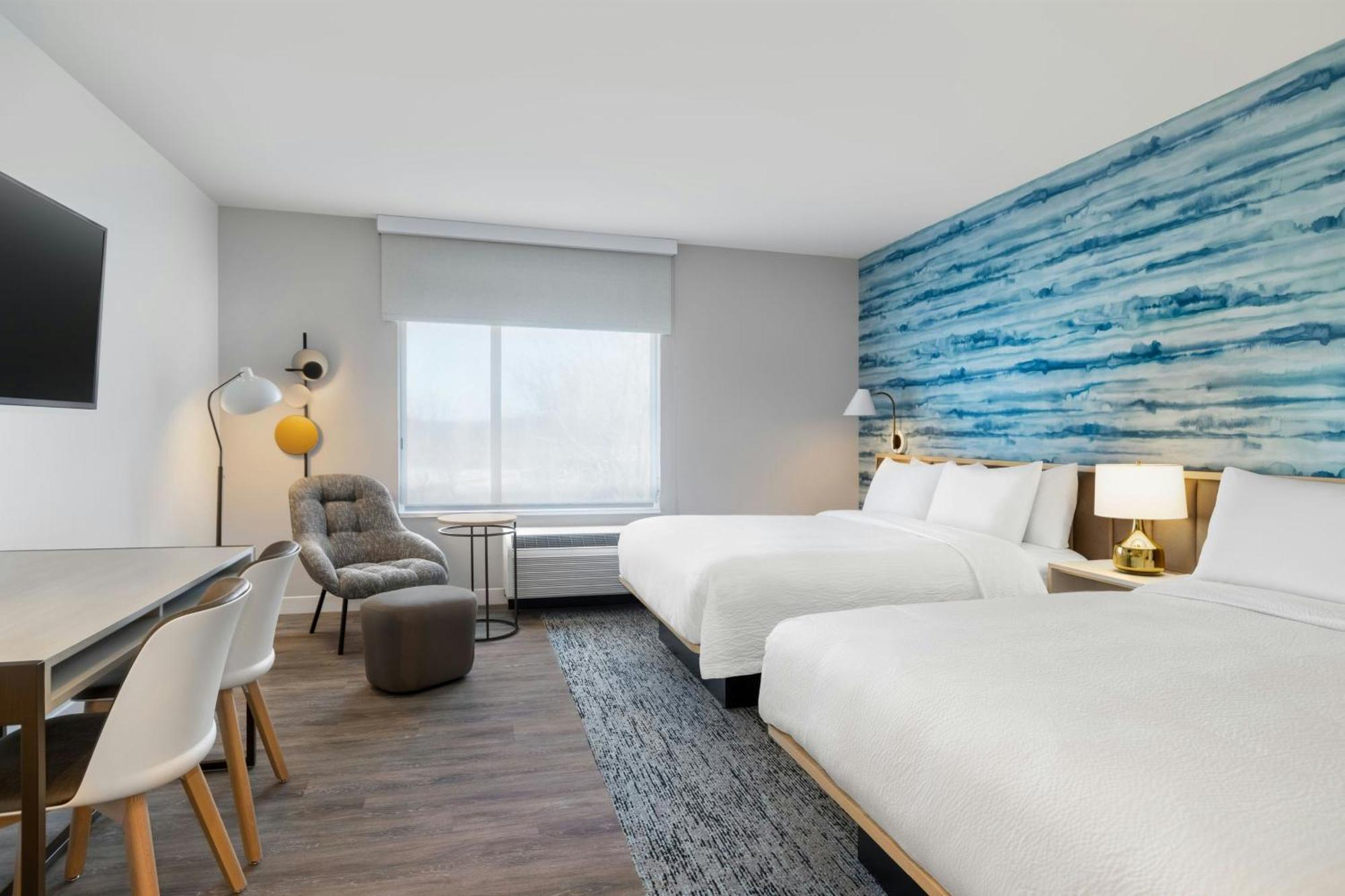 Towneplace Suites By Marriott Geneva At Spire Academy Exterior foto